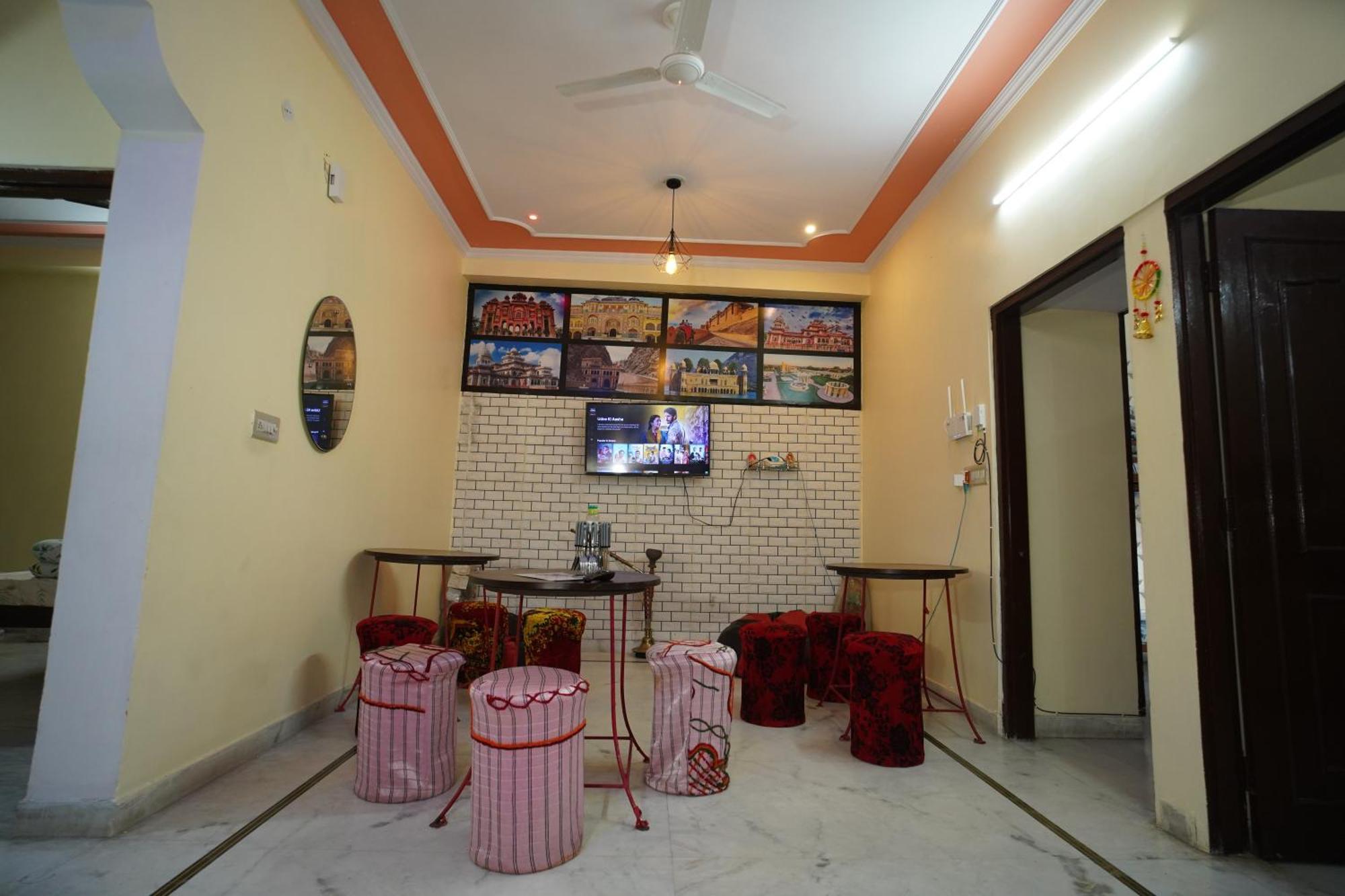 Om Trance Homestay Jaipur Exterior foto